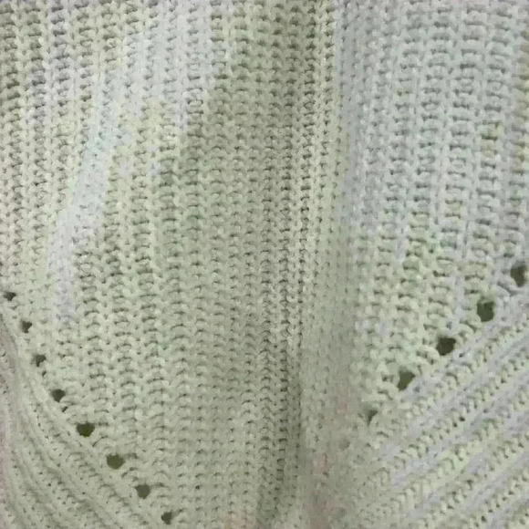 No Boundaries Girls Cream Sweater Size Large 11-13 - Picture 5 of 6